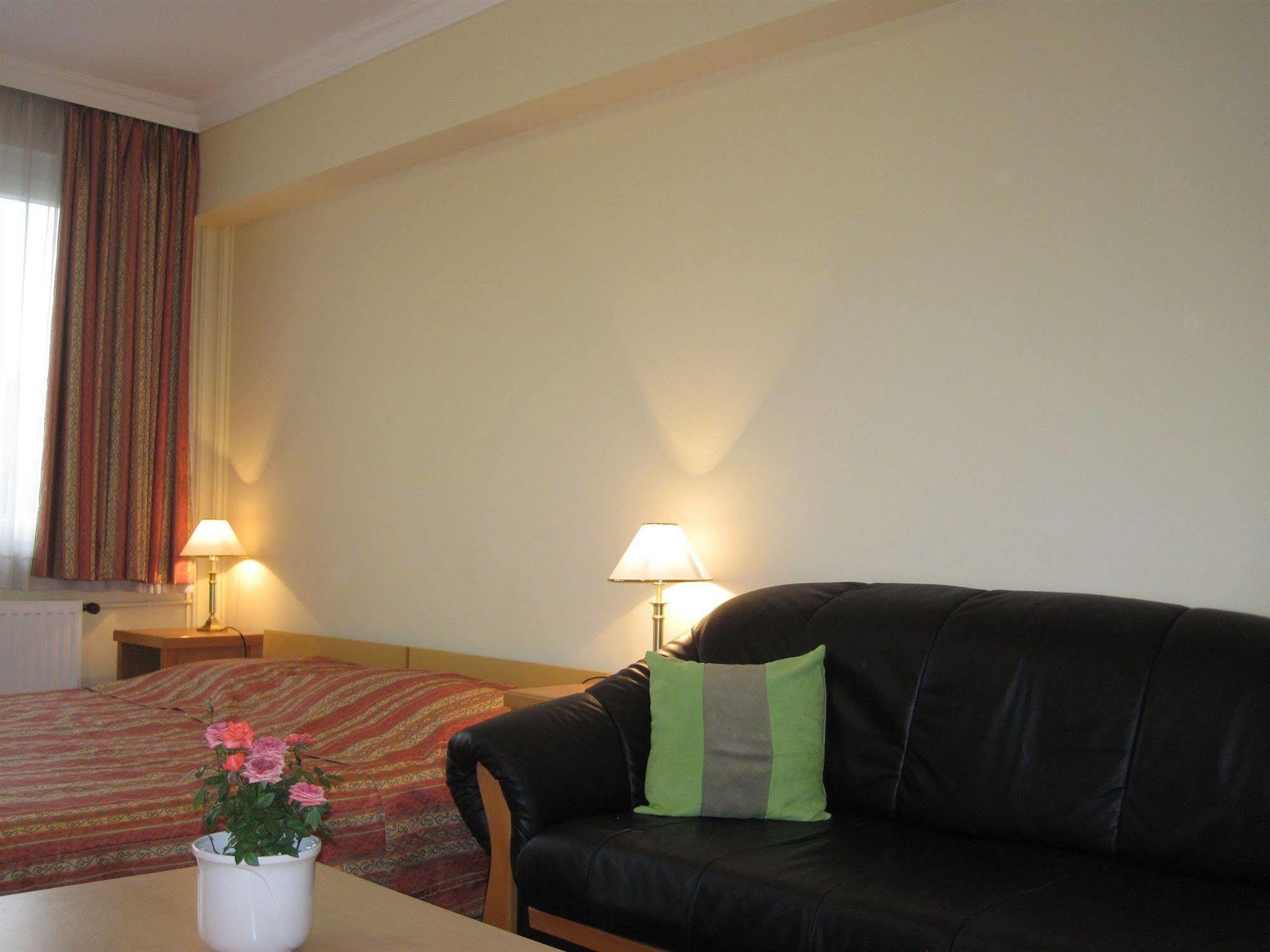 Apartment Buda Budapest Ngoại thất bức ảnh